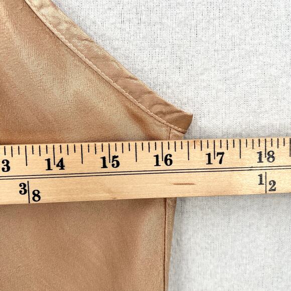 ENZA COSTA Bias Cami Tank Women Medium Khaki V-neck Adjustable Strappy Satin NEW - Picture 15 of 16